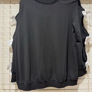 SHEIN Black Sleeveless Hoodie with White Ribbon Accents